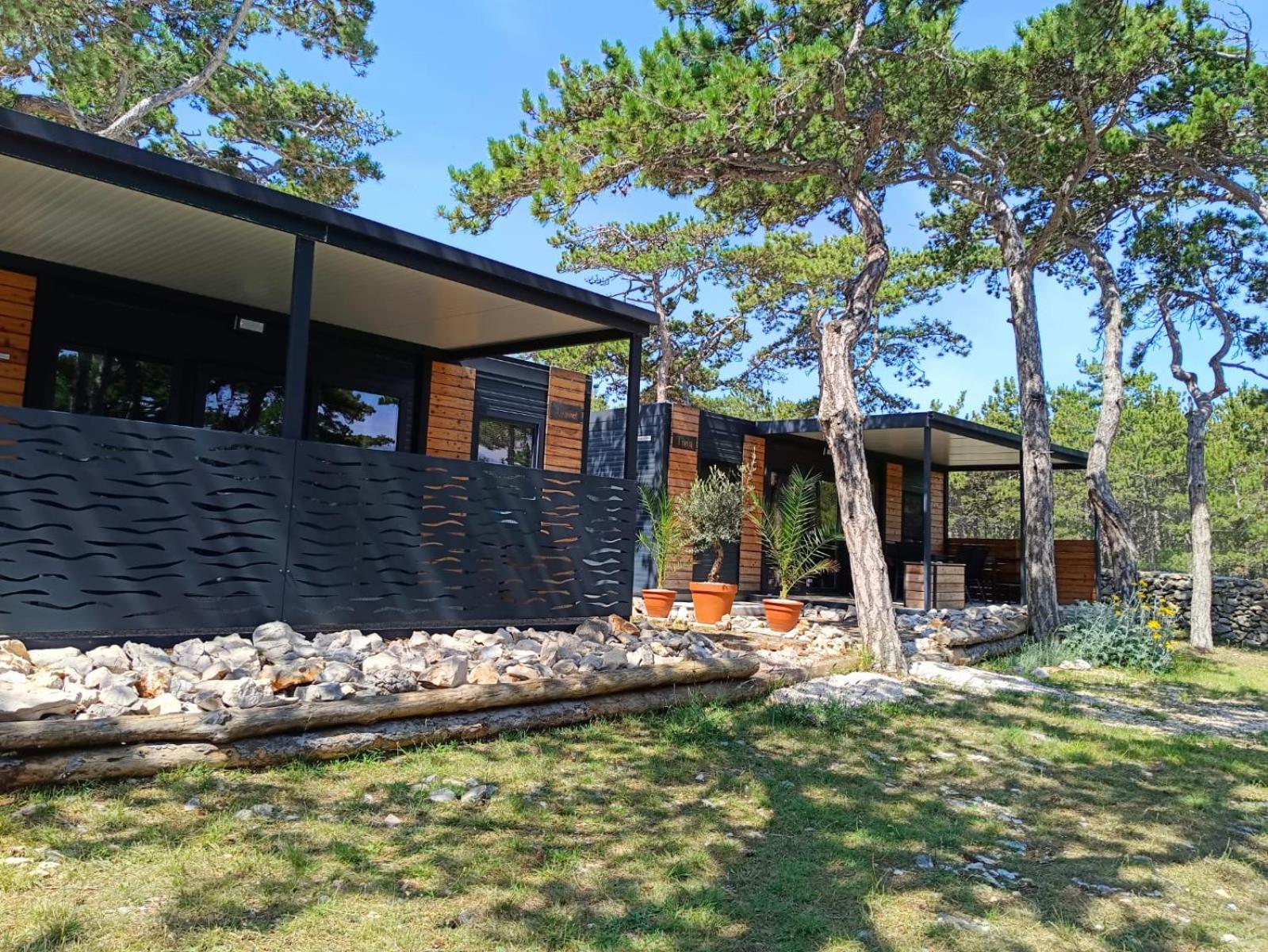 Hotel Camping Planik Ražanac Zewnętrze zdjęcie