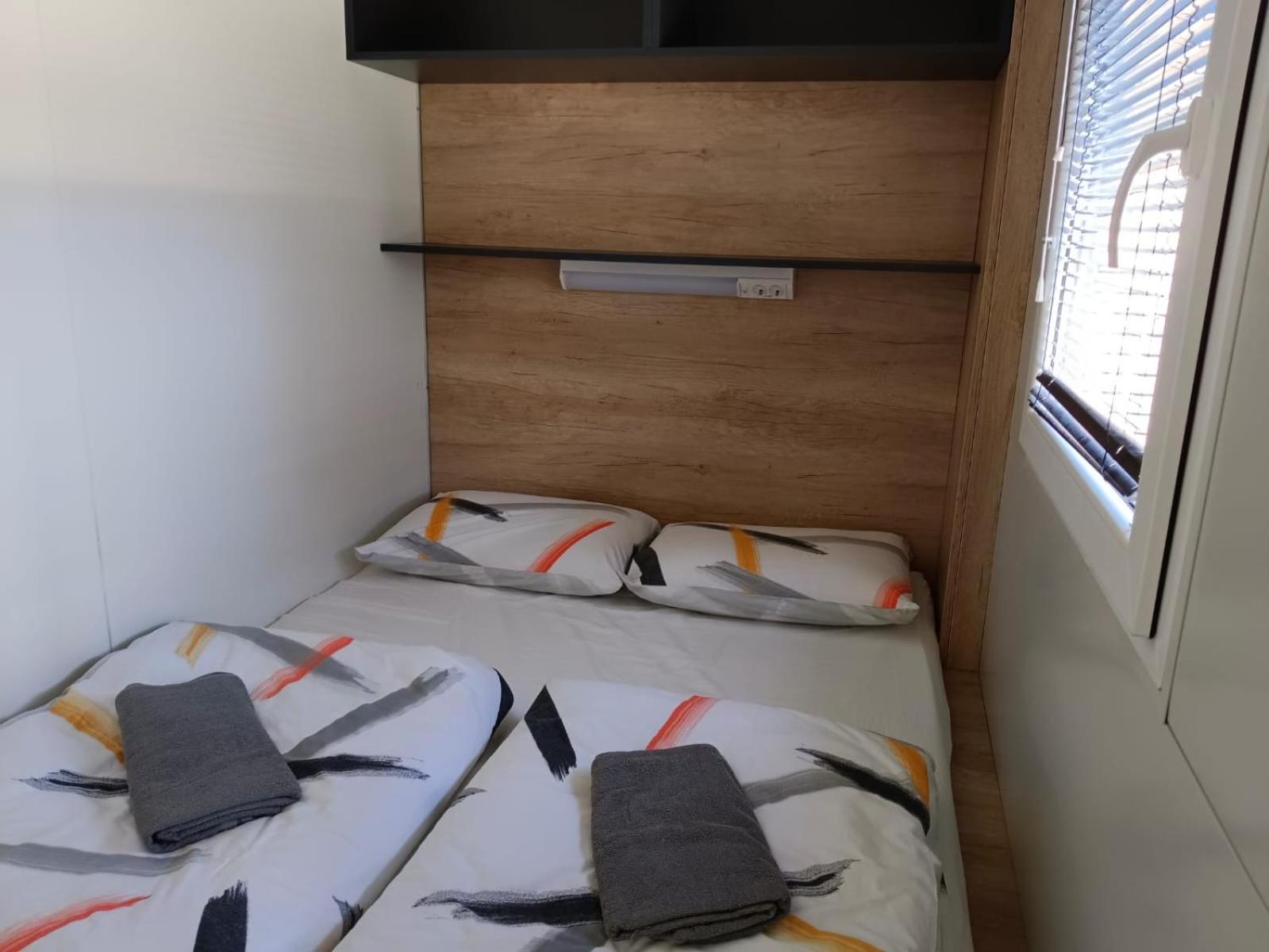 Hotel Camping Planik Ražanac Zewnętrze zdjęcie